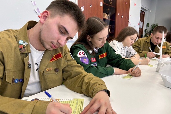 3VYIYGEqgrWXsQZNFc4rs1o35hSVull9