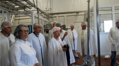 Делегация из Китая посетила перерабатывающие предприятия республики