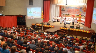Михаил Игнатьев принял участие в торжественном мероприятии, посвященном 90-летию Чебоксарского района