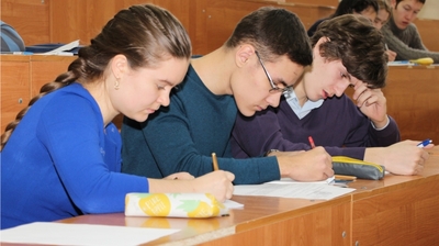 Битва лицеев - 2018. Победителям и призёрам при поступлении в ЧГУ им. И. Н. Ульянова добавляются 5 дополнительных баллов к сумме ЕГЭ