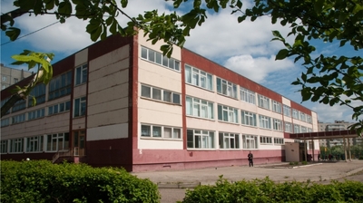 Чебоксарской школе № 49 присвоено имя народного поэта Чувашии П.П. Хузангая