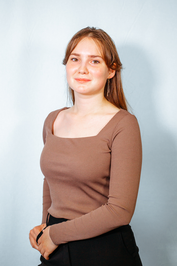 Карина Медунгина1