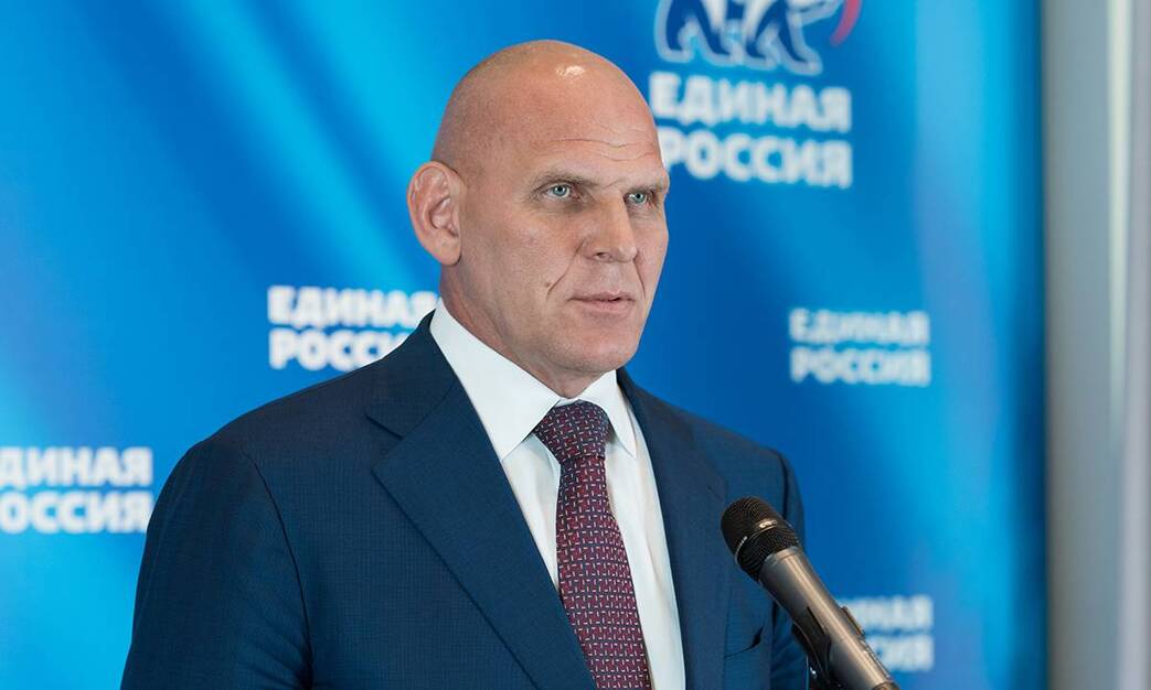 карелин.jpg